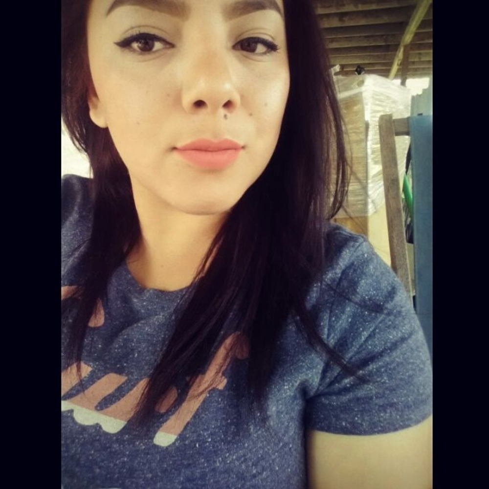 Meet your Posher, Alee